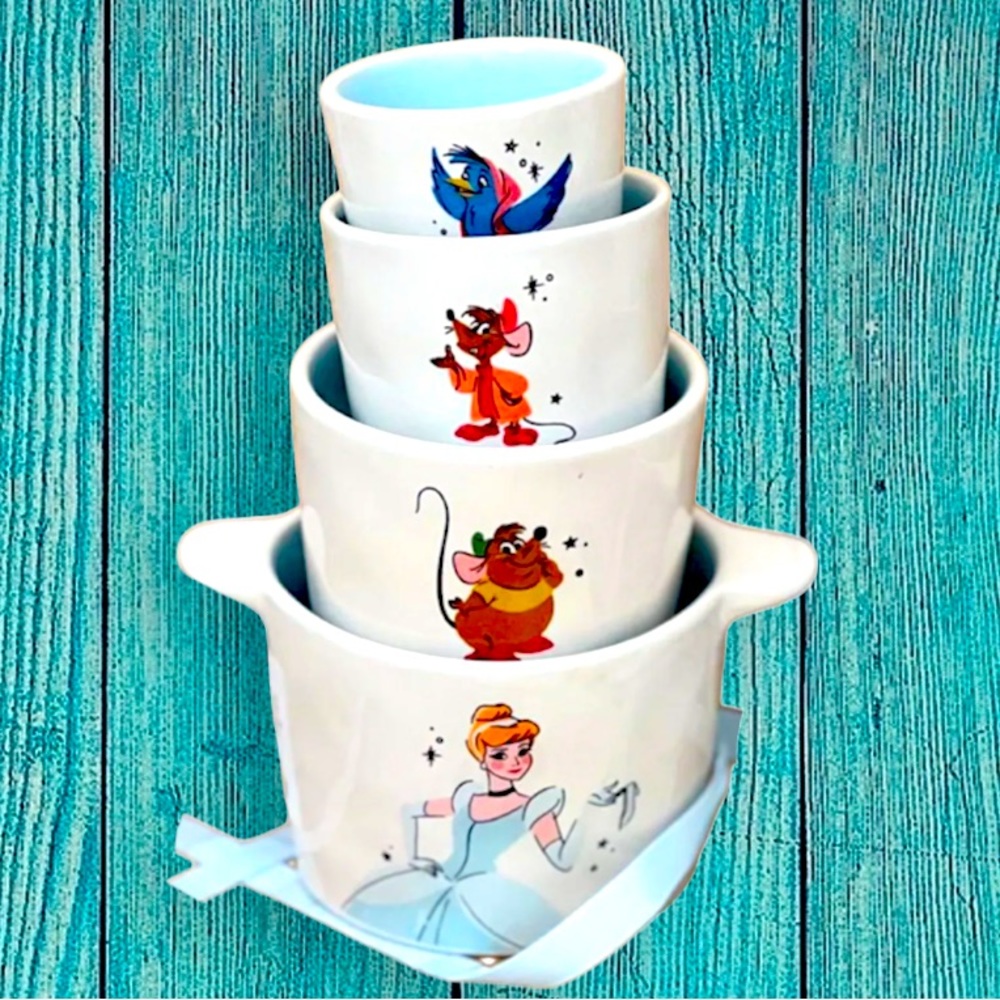 Rae Dunn Cinderella Measuring Cups